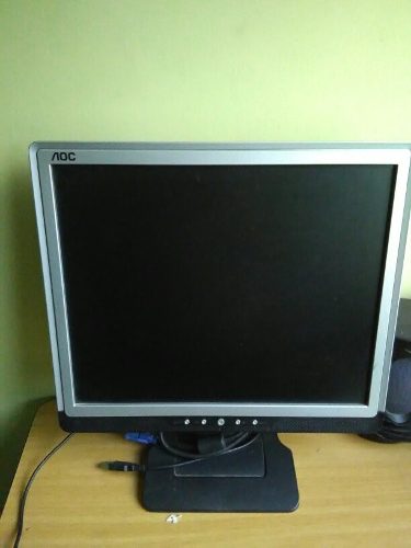 Monitor Lcd Aoc Lm760s 17 Usado