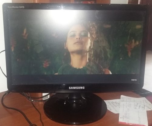 Monitor Samsung Modelo S19a10n Remate