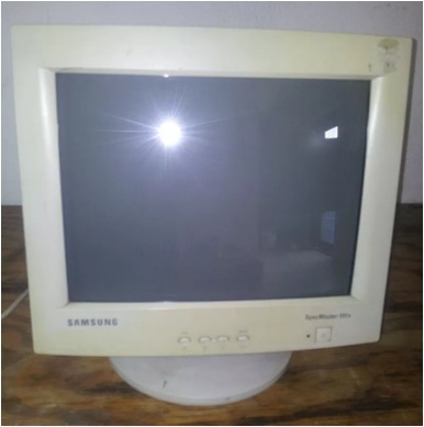Monitor Samsung Modelo V551 Color Blanco Para Reparar