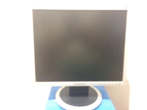 Monitor Samsung Syncmaster 740bf