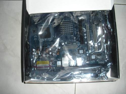 Tarjeta Madre Asrock 775vm800 Para Pentium 4