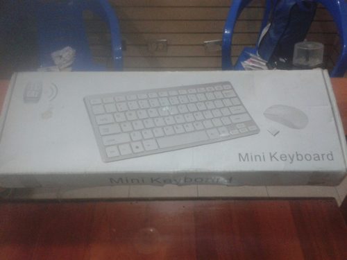 Teclado Inalambrico Mini Keyboard 2.4ghz Para Pc Y Laptop