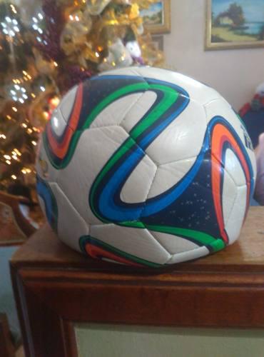Balon De Futbol Sala adidas Brazuca