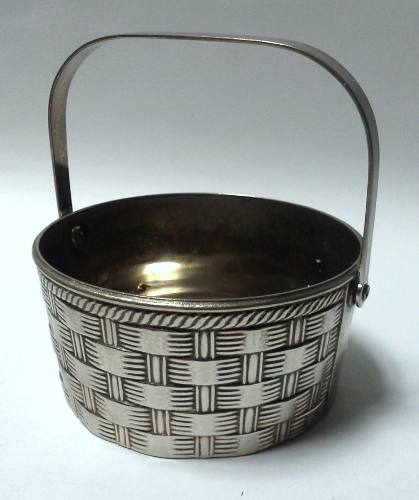 Cesta Pequeña Metal Raimond Silver Plate Trama Enrejado