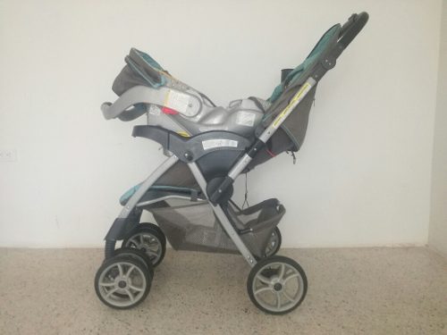 Combo Corral, Coche Y Portabebe Marca Graco Excelente Estado