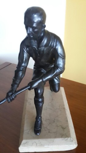 Escultura De Bronce Sobre Marmol