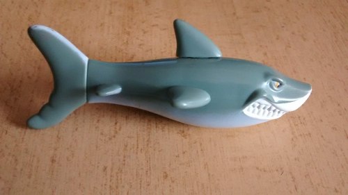 Coleccionable Juguete De Goma Tiburón Mcdonald