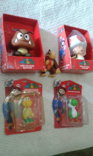 Mario Bross. Personajes C/u