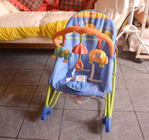 Silla Mesedora Fisher Price Con Movil Musical 20 Trum Negoc