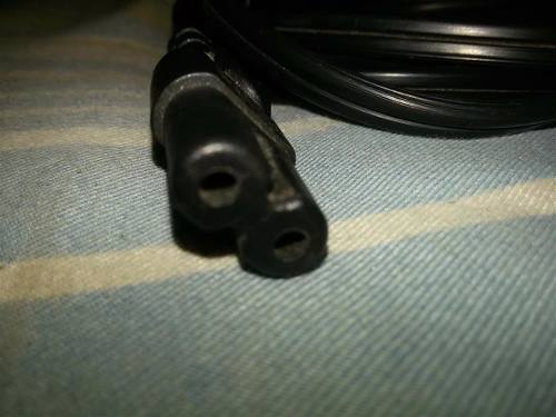 Cable Corriente Para Reproductor Y Otros