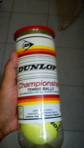 Cuatro Set De Tres Pelotas Para Jugar Tenis. Selladas.