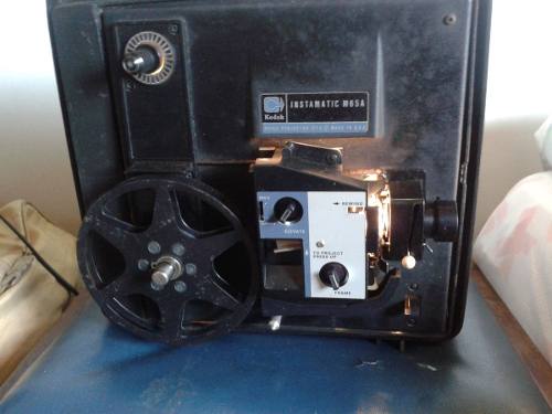 Proyector Portatil Super 8 Operativo Made In Usa Remate