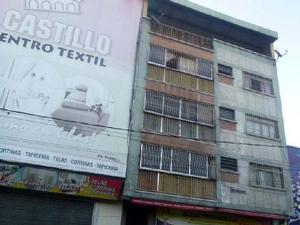 Vendo apartamento, calle miquilen, los teques. Oferta!