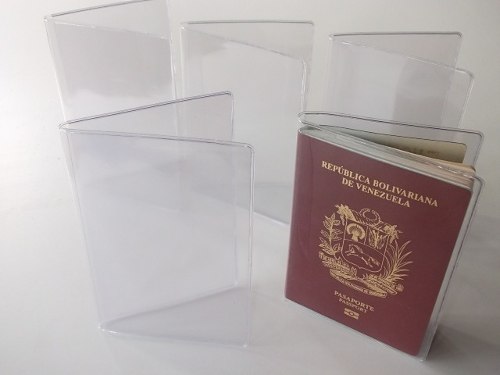Funda Porta Pasaporte De Plastico