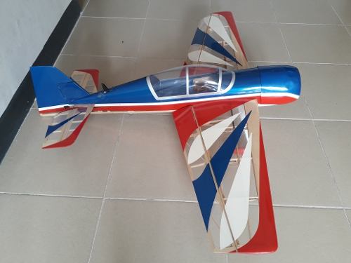 Avion Acrobatico Rc