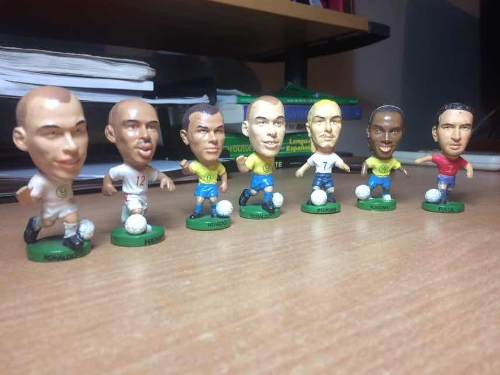 Vendo Mini Figuras De Jugadores De Futbol