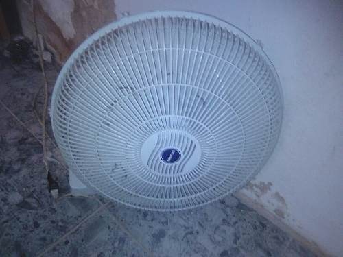 Ventilador De Pared Bello 15$