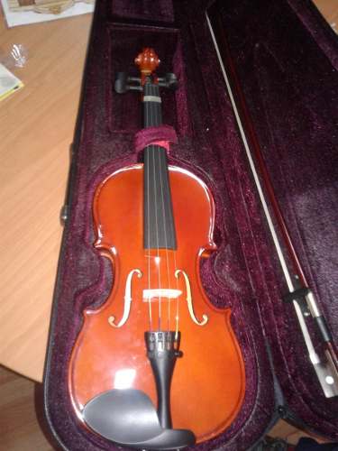 Violin 1-2 Como Nuevo Con Base