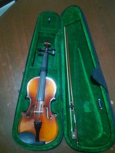 Violin 3/4 Marca Maxtone