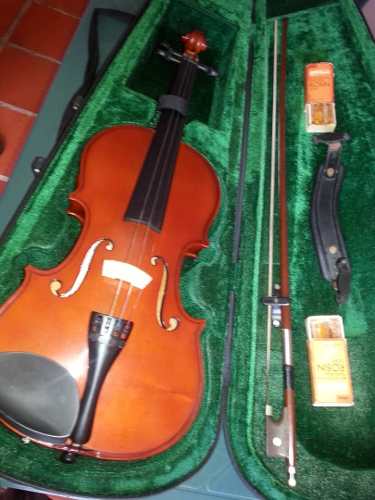 Violin 4/4 Marca Cremona