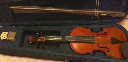 Violin Marca Nobre De 1/4 Con Su Estuche. Nuevo.