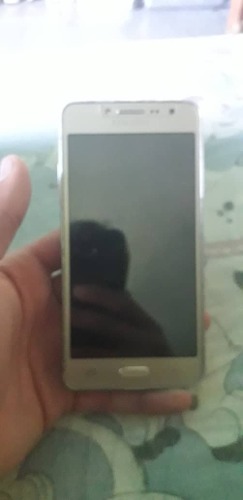 Teléfono Samsung J2 Prime Como Nuevo Con Cargado (usado)