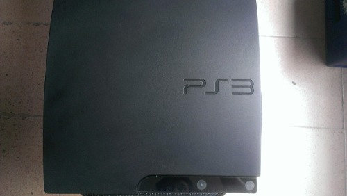 Playstation 3 Ps Gb Más Dos Juegos Físicos Nuevos
