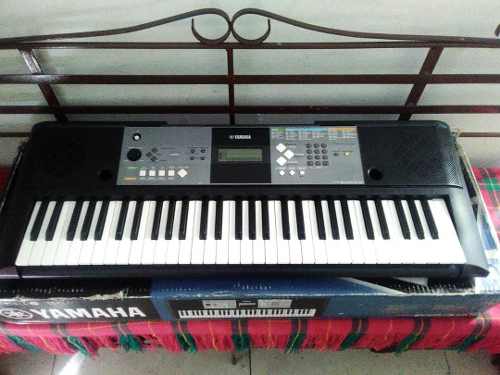 Teclado Yamaha