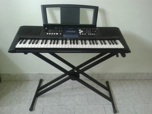 Teclado Yamaha 5 Octavas