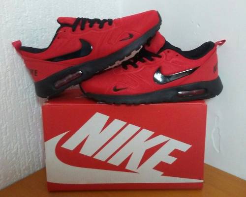 Zapato Deportivo Nike Max Tavas Rojo