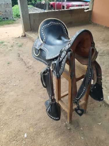 Montura De Caballo