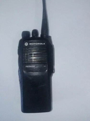 Radio Motorola Pro  Con Accesorios Trunking 800 Mhz