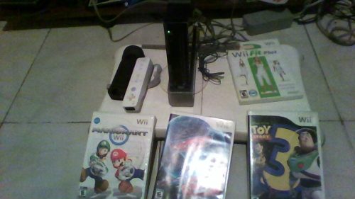 Wii Consola Con Volante Y Tabla Fit