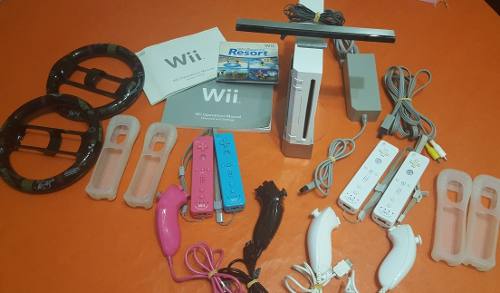 Wii Nintendo. Consola Mas 10 Controles.