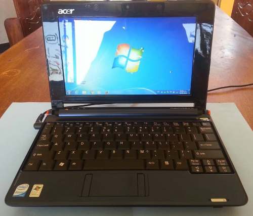 Laptop Acer Zg5 Atom 1.60 Ghz 1 Gb Ram 120 Gb Disco Duro