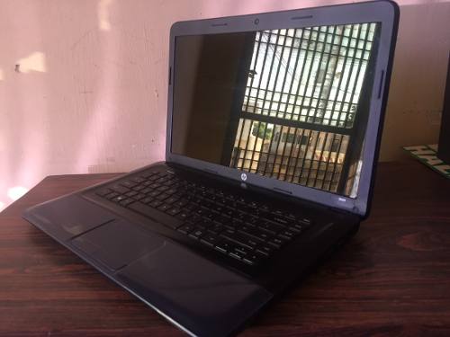 Laptop Hp  Procesador Amd E-300, Disco 320gb, Memoria 4g