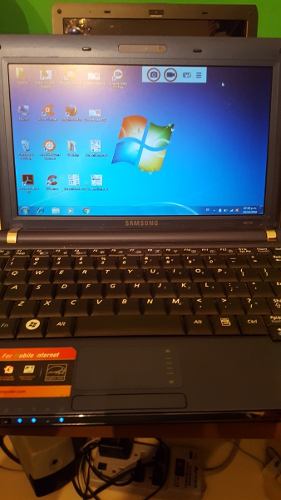 Mini Laptop Samsung De 10