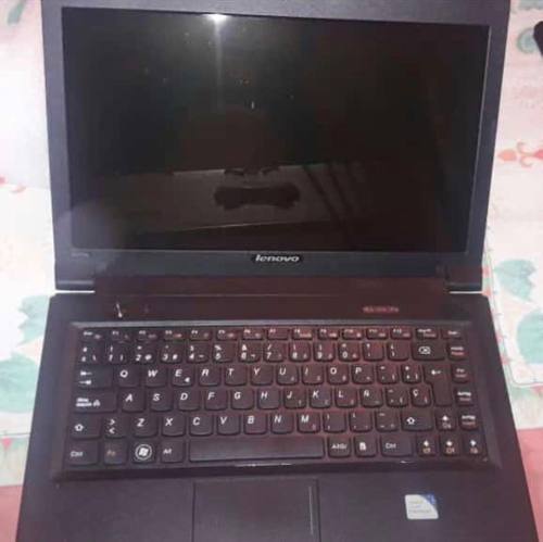 Se Vende Laptop Lenovo B470e Nueva