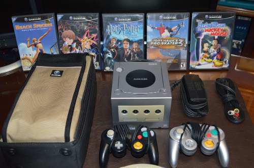 Nintendo Gamecube Con Accesorios Y Juegos