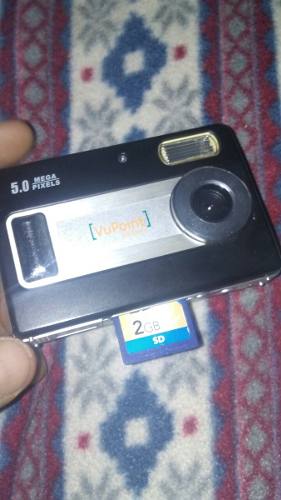 Camara Digital De 12 Mp. Memoria De 2 Gb 2 Baterias Aaa