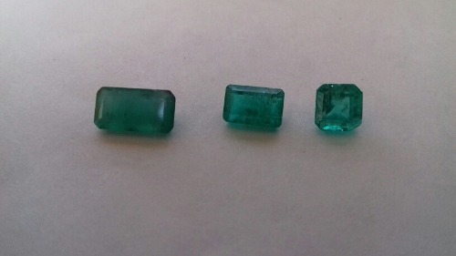 Piedras Esmeraldas Originales (casi 4 Quilates)