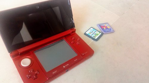 Nintendo 3ds - Color Rojo