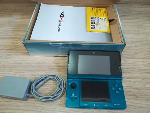 Nintendo Ds 3d Con Juegos, R4 Y Estuche