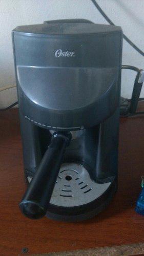 Se Vende Cafetera Express Oster Capuchino