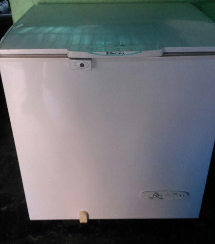 Refrigerador Congelador Electrolux.