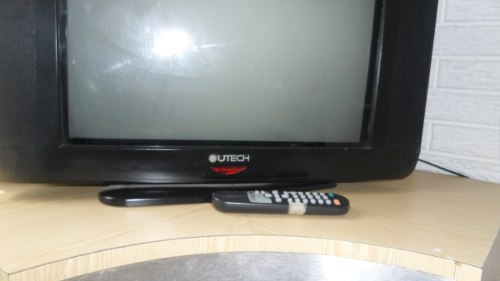 Televisor Utech 21