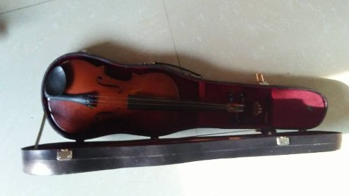 Violin Con Estuche