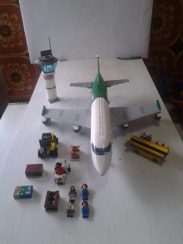 Lego City Cargo Terminal
