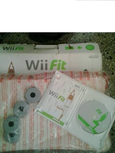Tabla Wii Fit, Manuales Y Cd Original Con Ruedas Adicionales