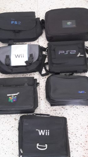 Vendo O Cambio Lote De Bolsos Para Consolas Retro Haga Ofert